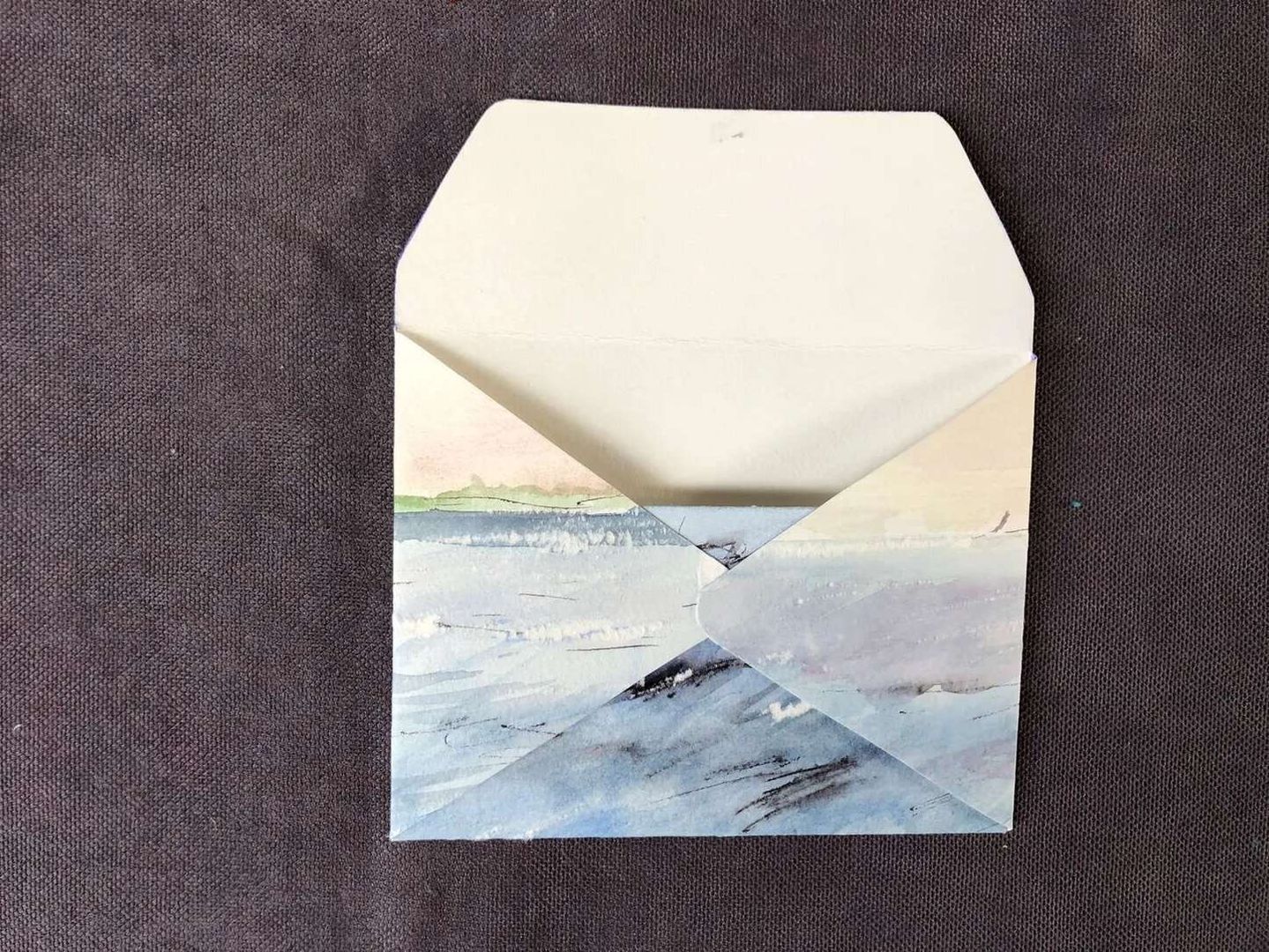 Dobrando com Precisão: Os Primeiros Passos para um Envelope Perfeito - inspiração 1