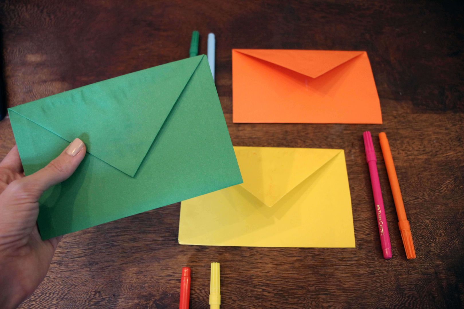 Técnicas de Papel Machê para Envelopes Mais Rígidos - inspiração 1