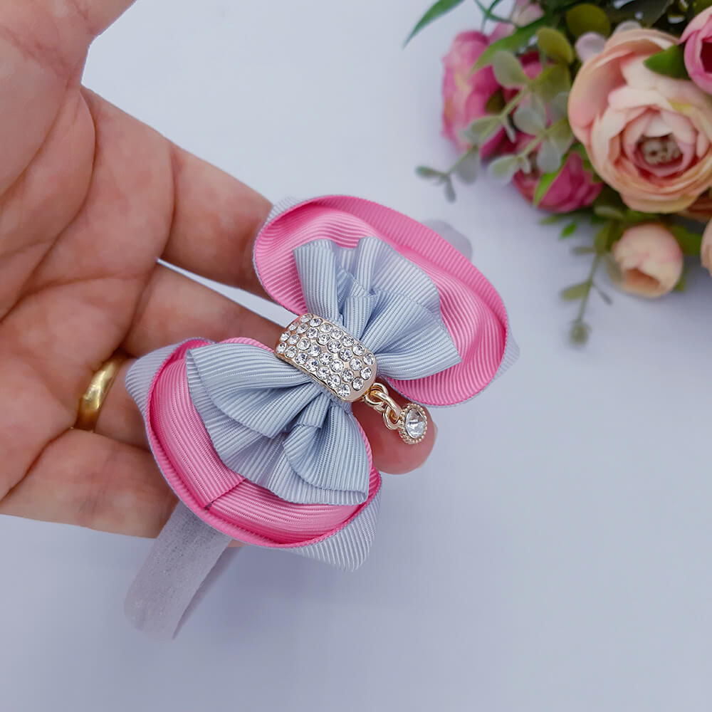 Elementos Decorativos: Pérolas, Cristais e Flores que Brilham - inspiração 1