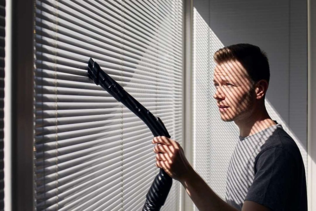 Identificando o Material da Sua Persiana: Tecido ou Alumínio? - inspiração 1