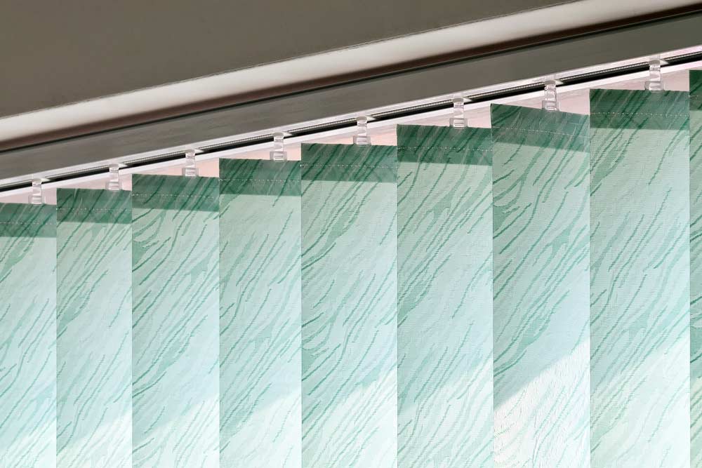 Ferramentas e Produtos Ideais para Cada Tipo de Persiana - inspiração 1