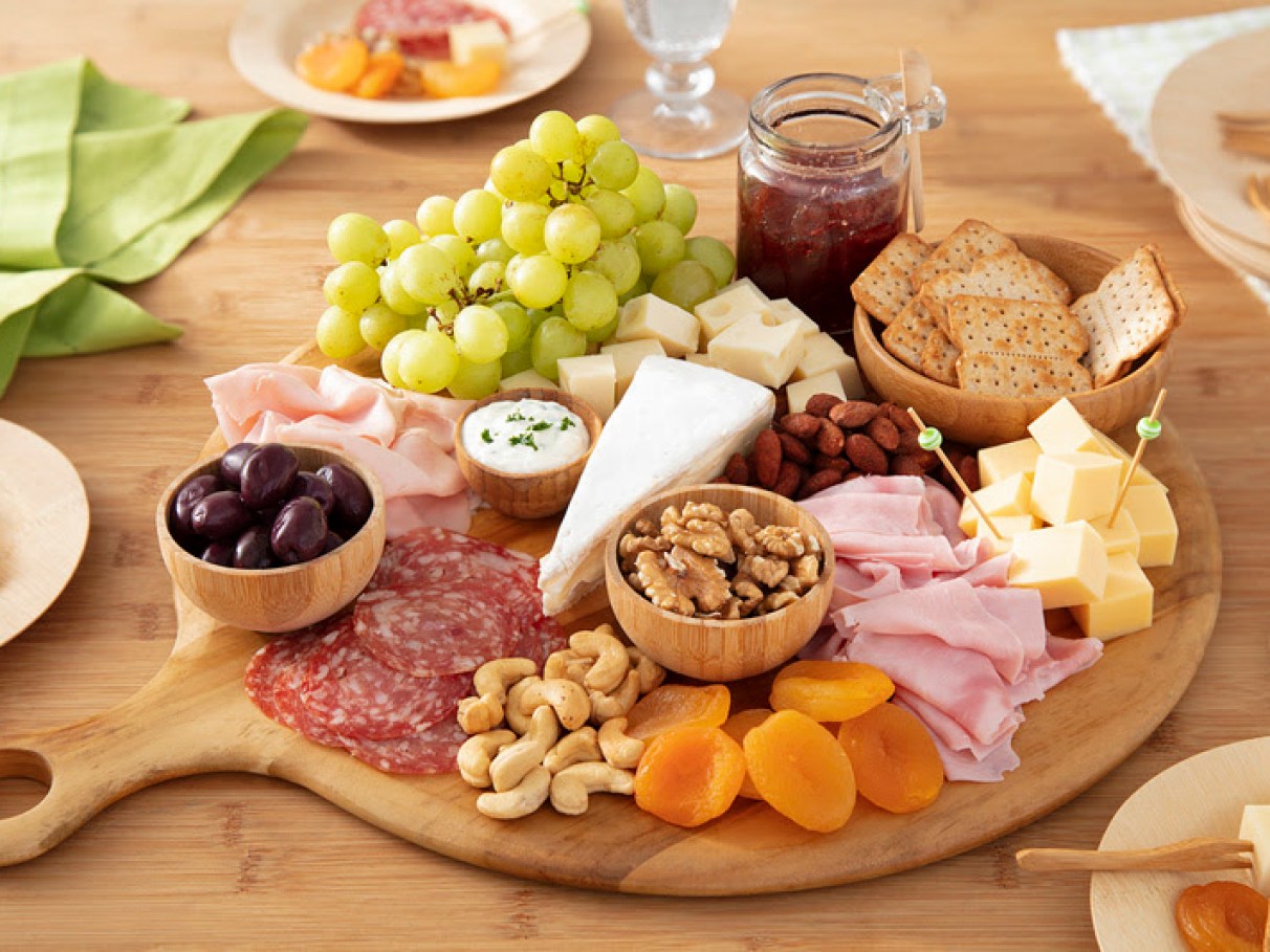 Espetinhos Caprese: Um Clássico Refrescante - inspiração 2