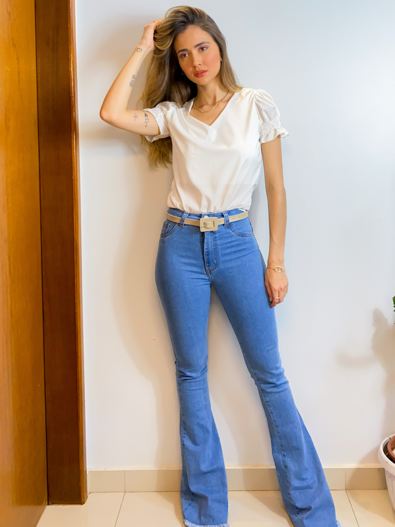 Acessórios de Cabelo: Penteados que Harmonizam com a Decote Ciganinha - inspiração 2