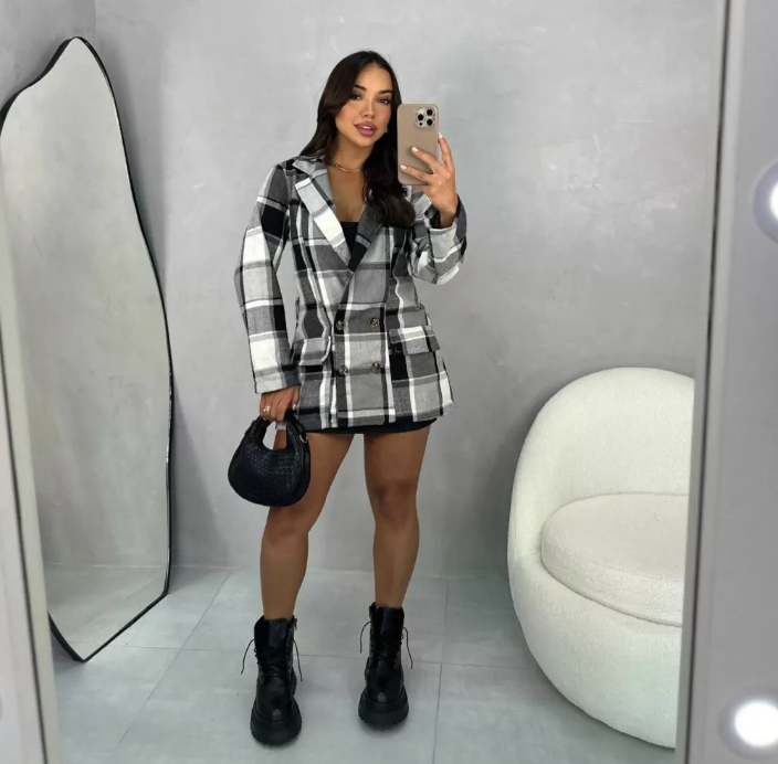 Toque Moderno: Xadrez Aberta com Peças de Couro - inspiração 1