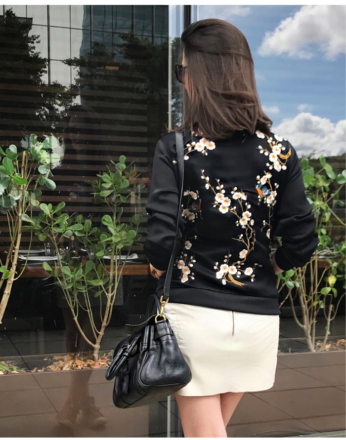 Tecidos Que Harmonizam com o Cetim Bordado - inspiração 1