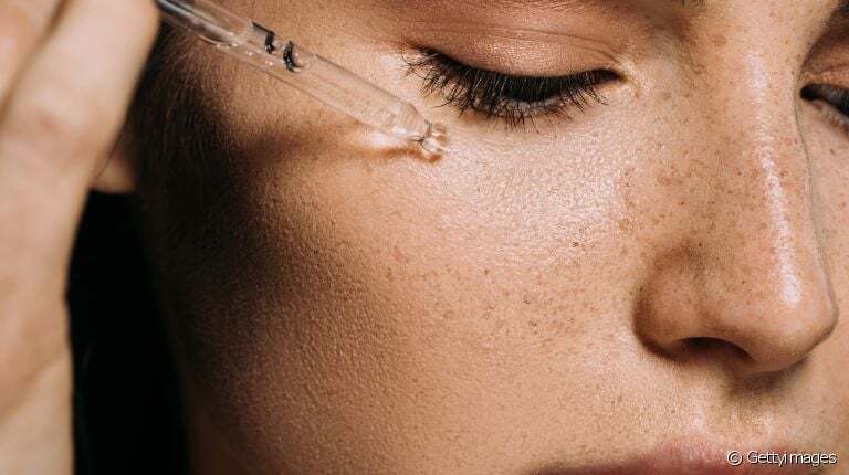 Erros Comuns ao Usar Sérum de Hialurônico com Base - inspiração 2