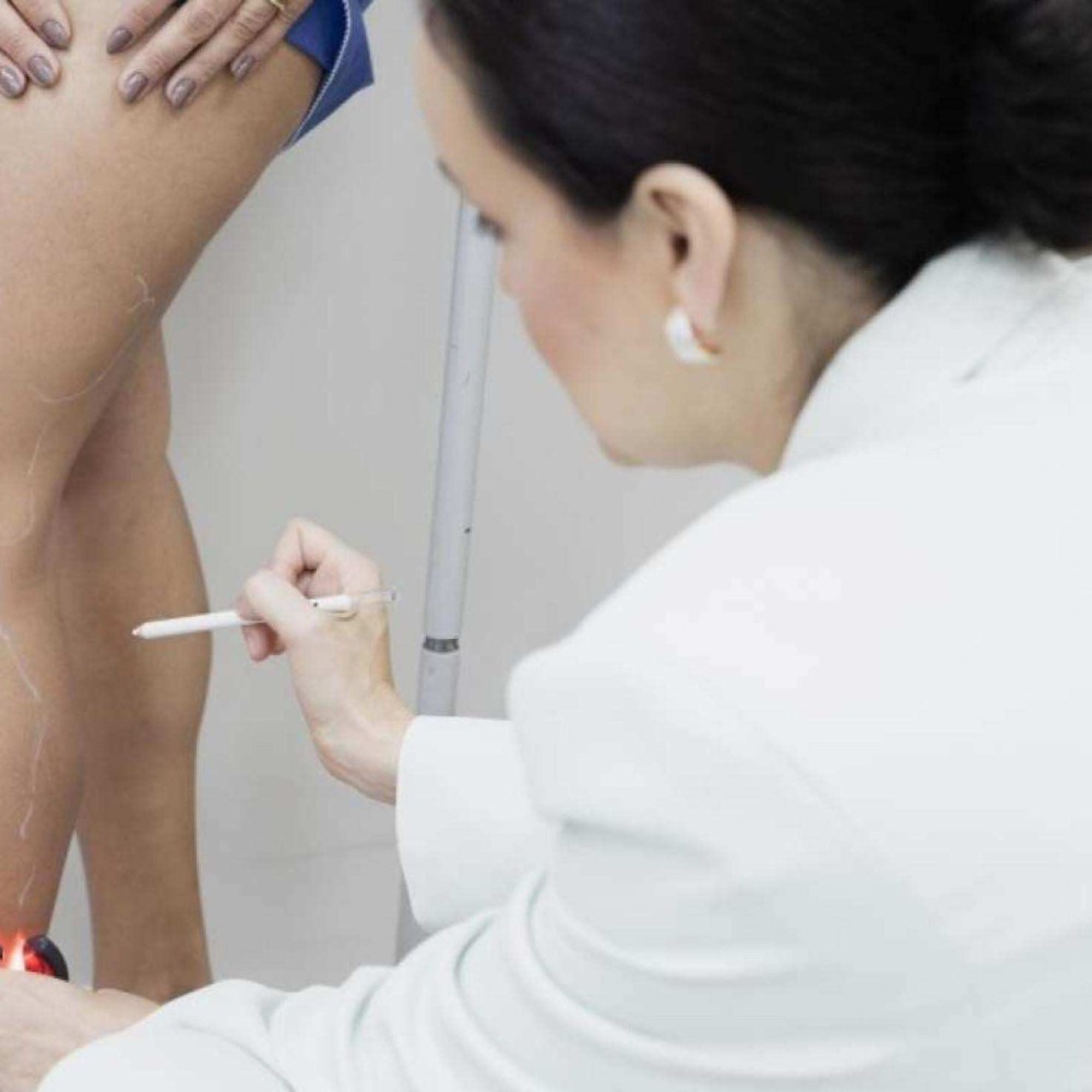 Evite o Álcool e Cafeína em Excesso: Cuide do Seu Corpo no Ar - inspiração 1