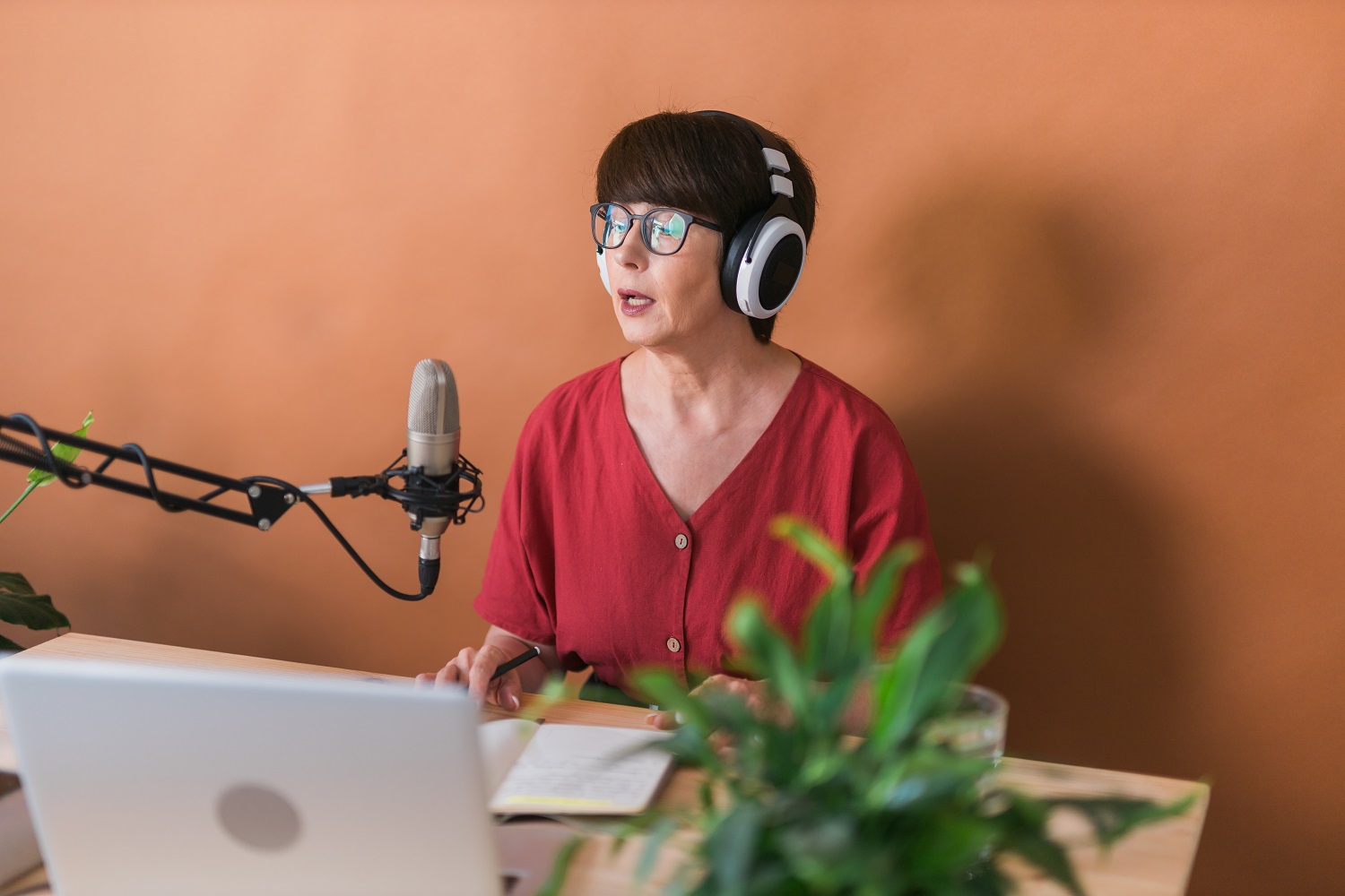 Hidratação da Voz: O Elixir para Cantar e Falar Sem Falhas - inspiração 2