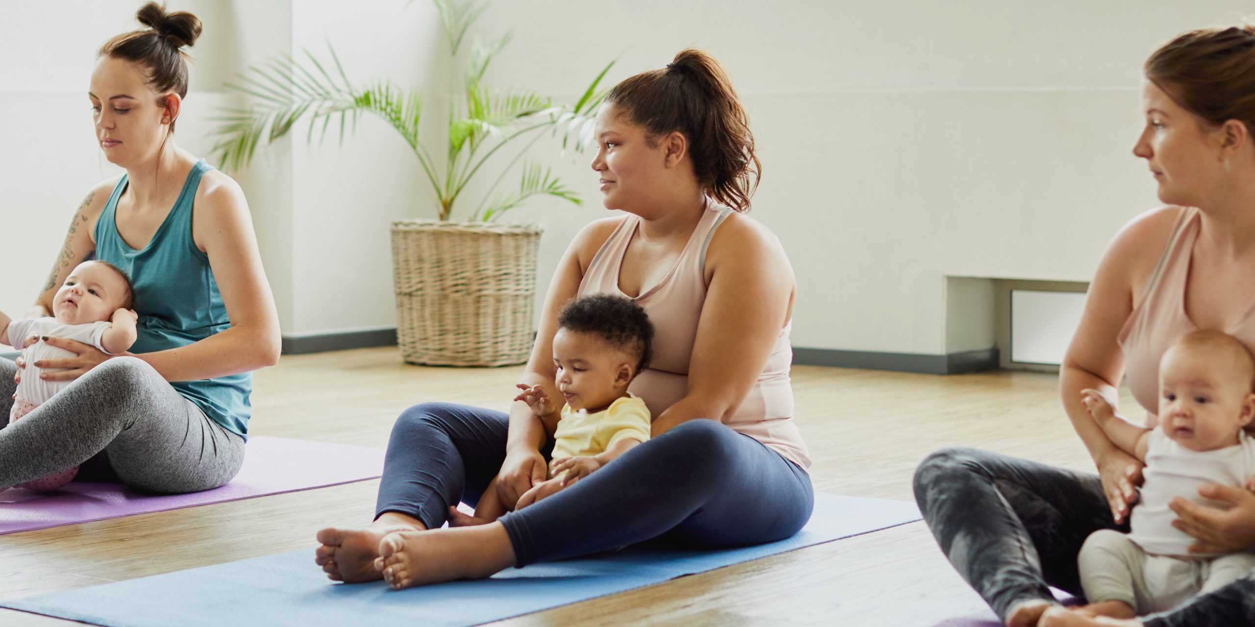 A Saudação ao Sol em Miniatura: Movimentos Fluidos para o Começo do Dia - inspiração 1