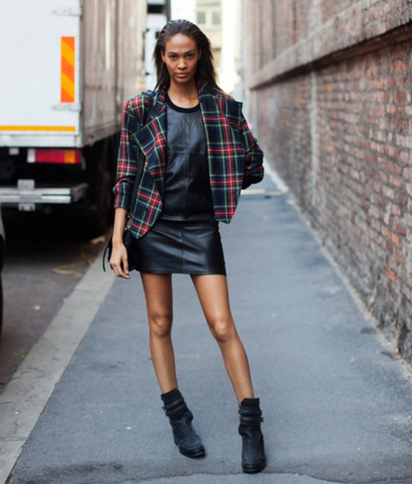 O Poder das Botas: Do Coturno Clássico ao Chelsea Chique - inspiração 2