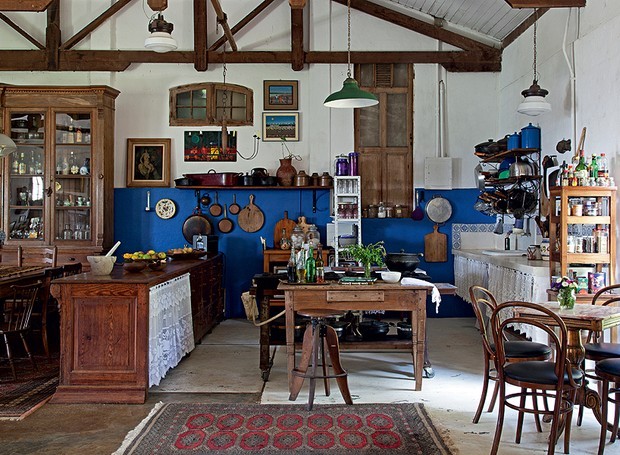 Toques de Cor Viva: Detalhes que Iluminam o Ambiente Rústico - inspiração 2