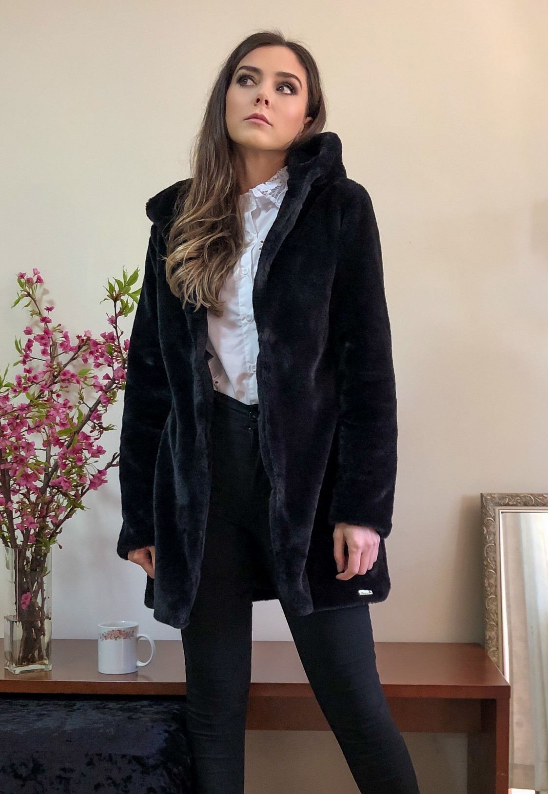 Cores e Texturas: Explorando a Versatilidade do Pelo Sintético - inspiração 2