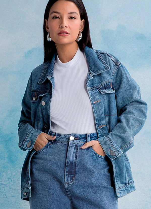 O Jogo das Texturas: Misturando Jeans com Outros Tecidos - inspiração 1