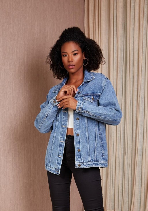 O Jogo das Texturas: Misturando Jeans com Outros Tecidos - inspiração 2