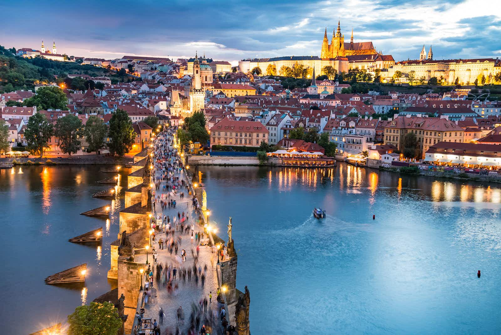 Praga: A Cidade das Cem Cúpulas e Encantos Secretos - inspiração 1