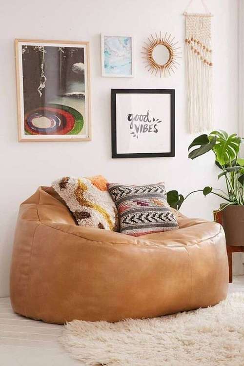 Funcionalidade Extra: Bolsos e Compartimentos para Petiscos e Controles - inspiração 1