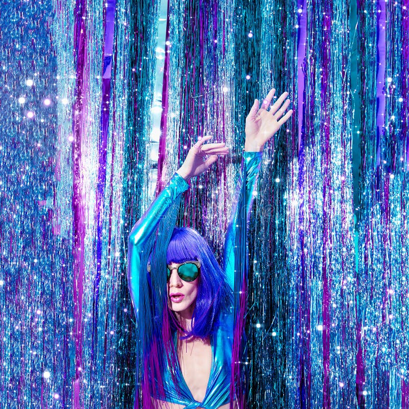 Cuidados com peças holográficas: mantendo o brilho por mais tempo. - inspiração 1