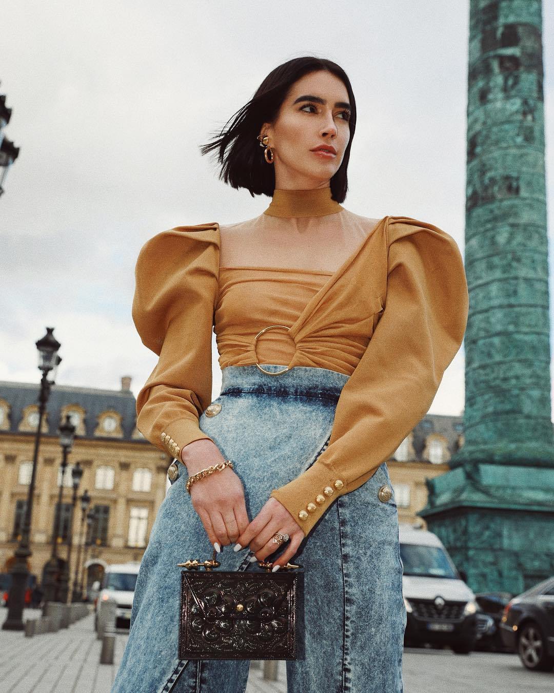 O Toque de Ousadia: Como Usar Mangas Dramáticas com Confiança - inspiração 2