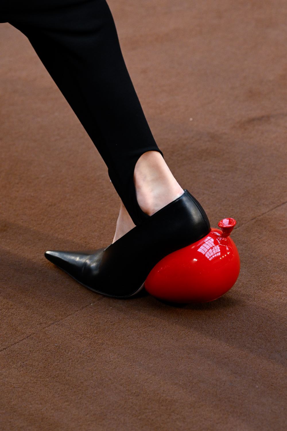 Materiais que Fazem a Diferença: Metalizados, Acrílicos e Naturais - inspiração 2