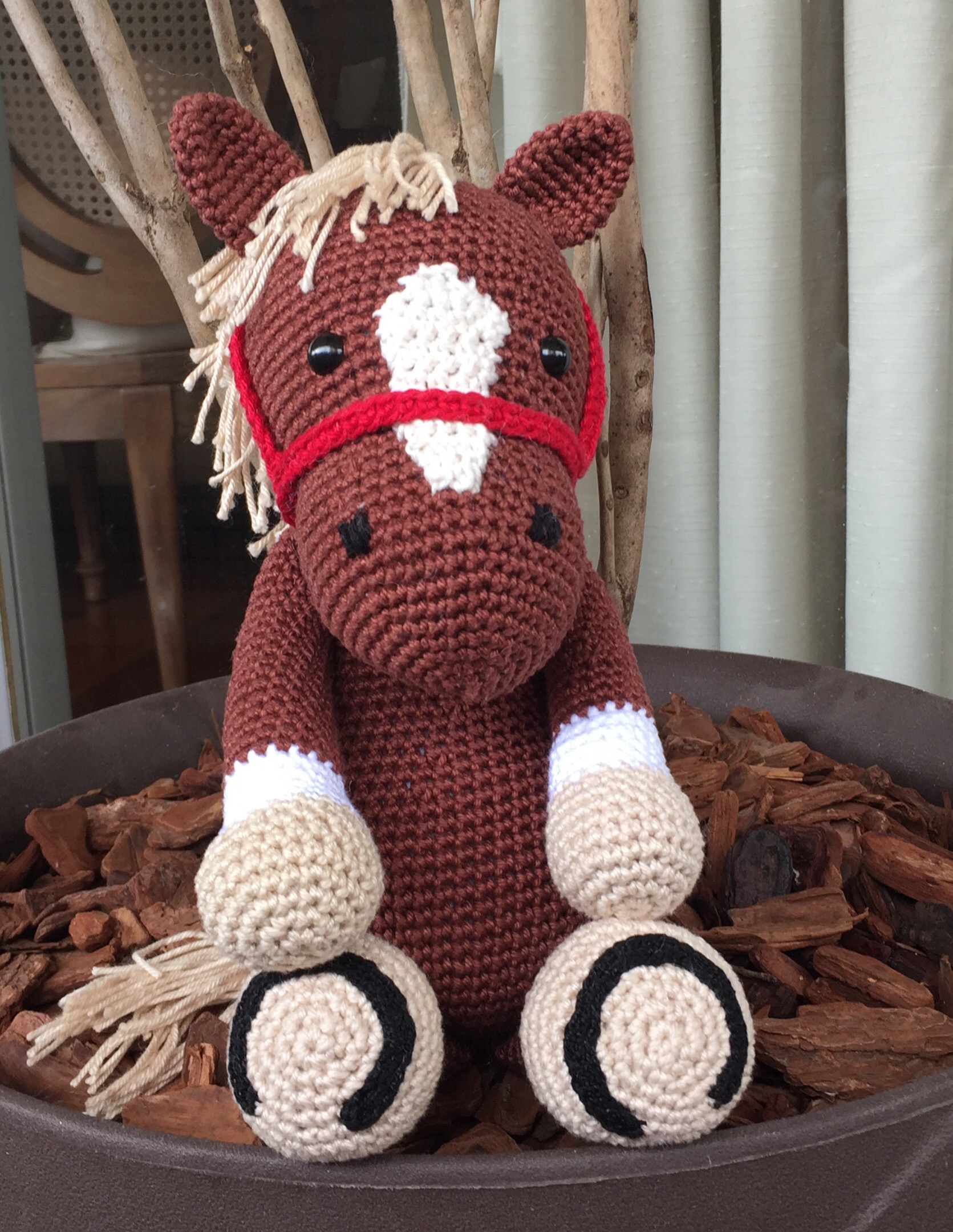 Amigurumi de Cavalo para Iniciantes: Receita Gratuita do Cavalinho Pedrinho