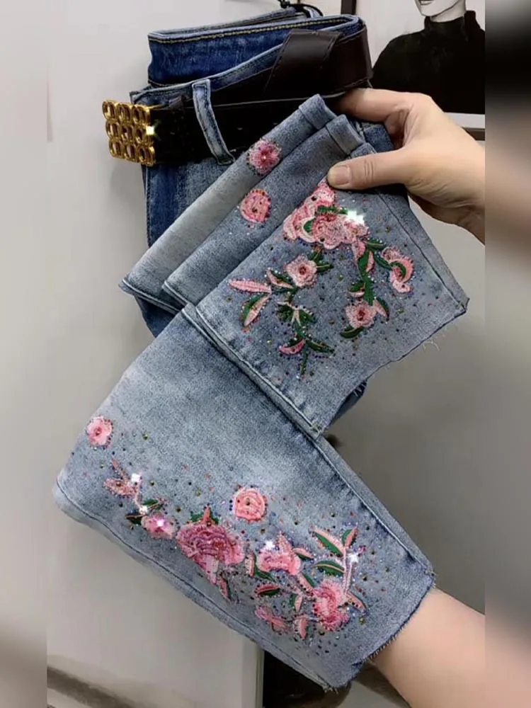Guia Completo de Pontos de Bordado para Jeans