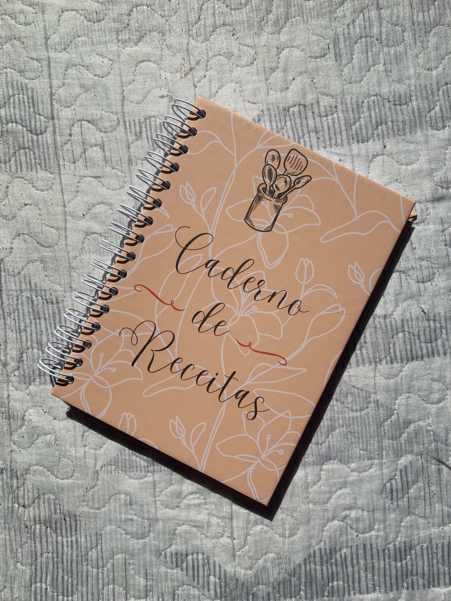 Como Organizar suas Receitas: Dicas para um Caderno Funcional