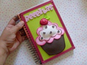 Decoração com Biscuit em Cadernos: Ideias Criativas e Tutoriais