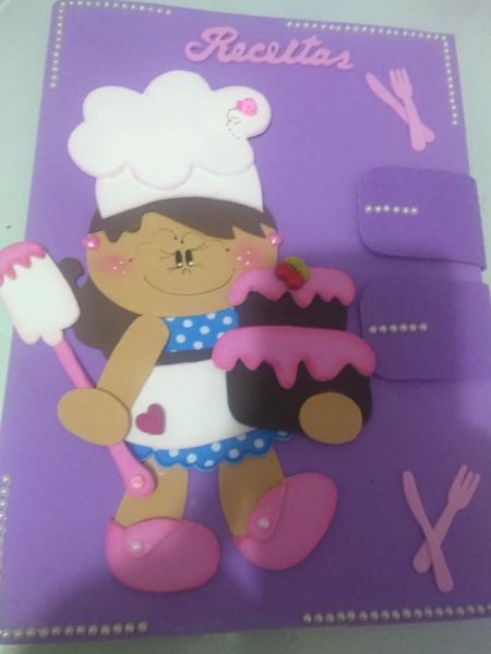 Guia Completo de Materiais para Decorar seu Caderno de Receitas