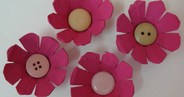 Artesanato com caixa de ovo: flores e brinquedos