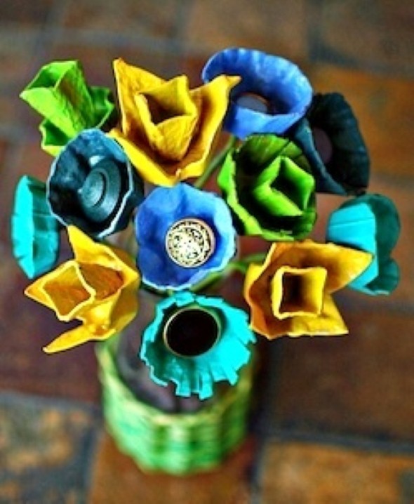 como reutilizar caixa de ovo para artesanato