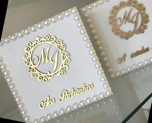 Artesanato com caixas de MDF para padrinhos