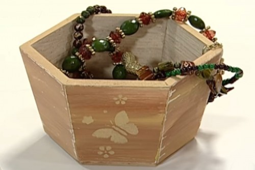 Como Criar Divisórias Perfeitas para Seu Porta-Joias de Cartonagem