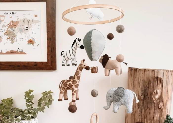 como fazer móbile de feltro para berço passo a passo