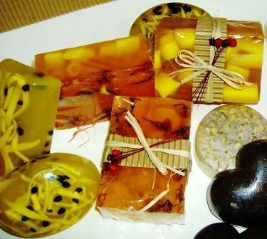 Artesanato com sabonete de glicerina transparente