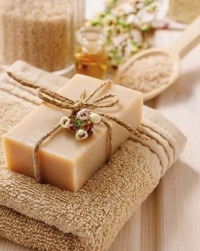 Guia Completo: Escolhendo as Melhores Essências para Sabonetes de Luxo