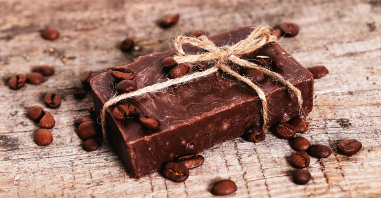 Sabonete de Café para Peles Sensíveis: Mitos e Verdades