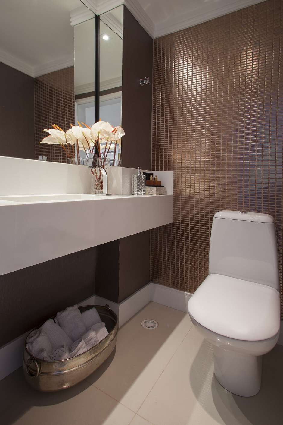 Torneiras Ideais para Lavabos: Bica Alta e Outras Opções