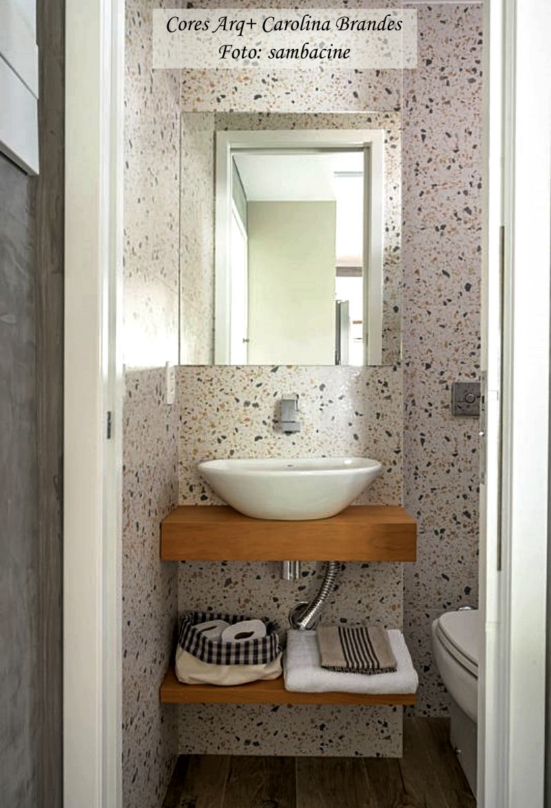 Espelhos que Ampliam o Lavabo: Dicas de Tamanho e Formato