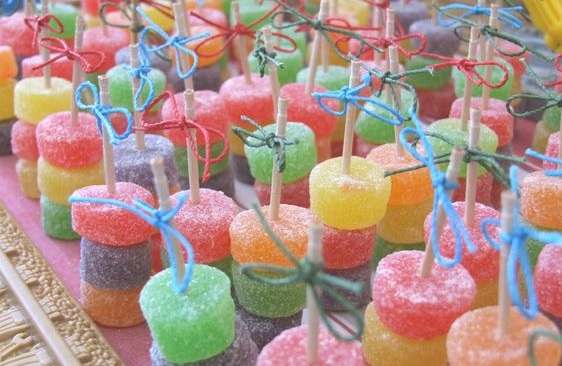 como fazer bandeirinhas de festa junina passo a passo