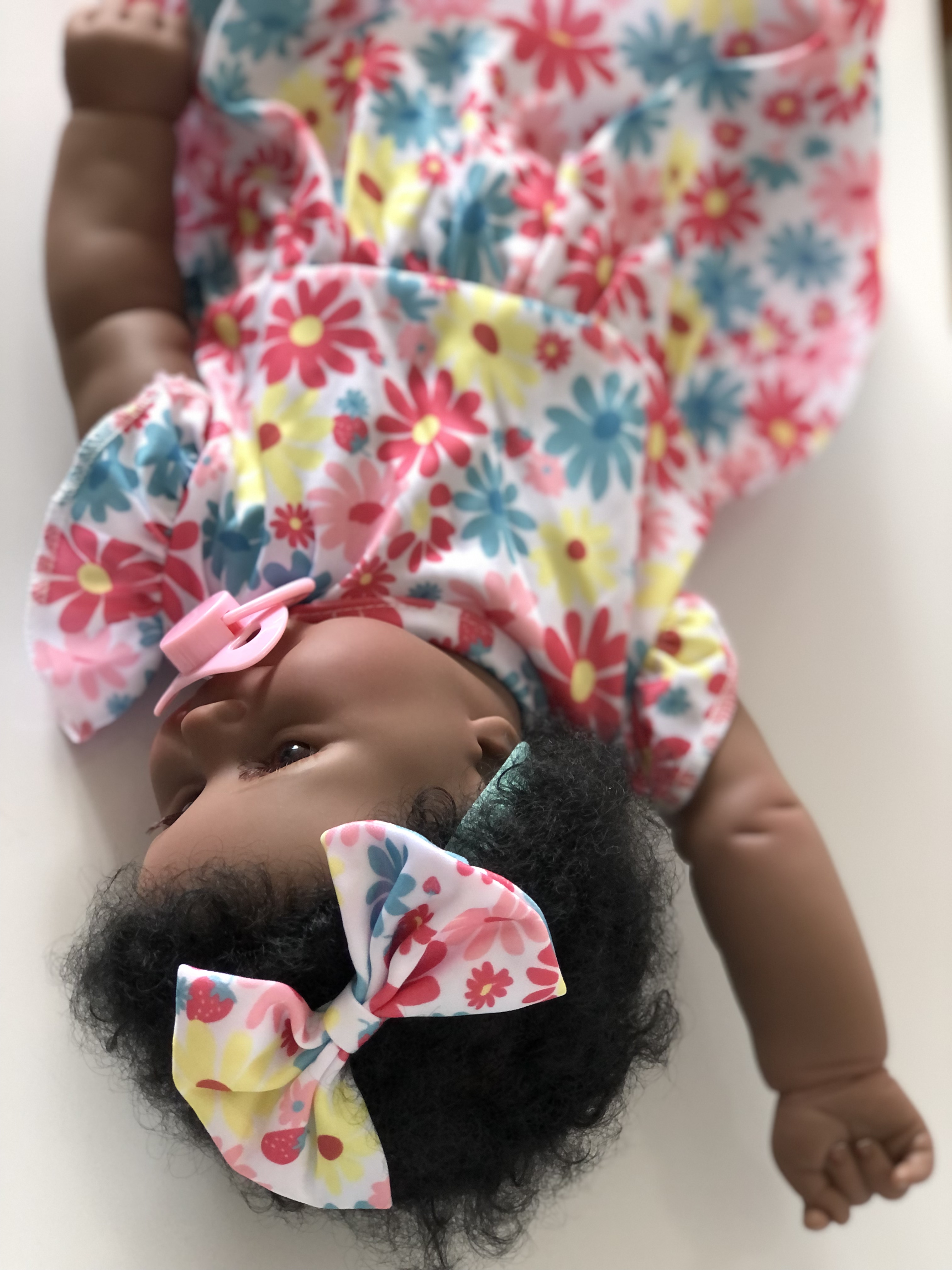 Corpo de Silicone vs. Corpo de Pano: Qual o Melhor para sua Bebê Reborn Negra?