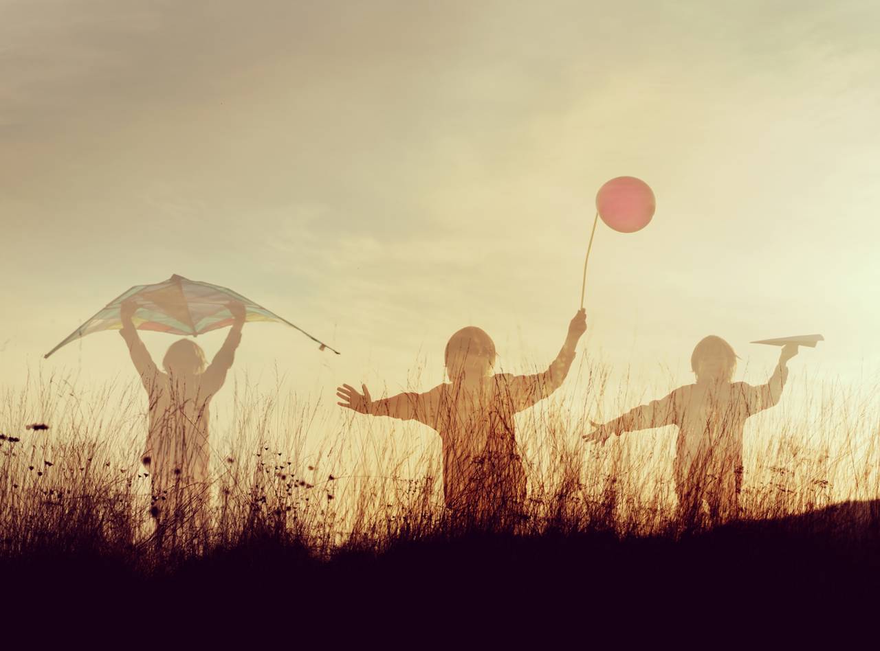 benefícios da luz solar para crianças
