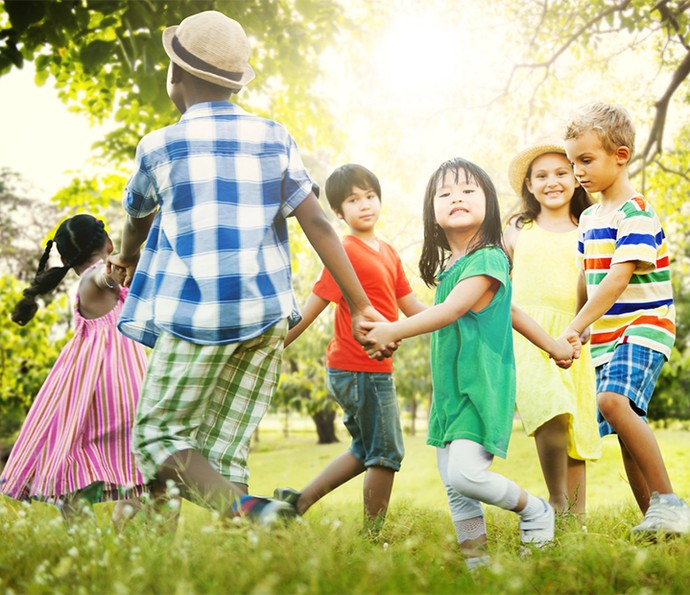 saúde e bem-estar infantil com exposição solar