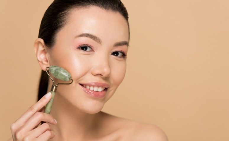 diferença entre rolo de jade e gua sha para pele