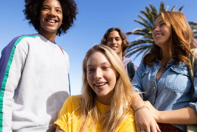 Aprenda um Novo Idioma e Faça Amigos: Os Benefícios Inesperados de Ser Host Family