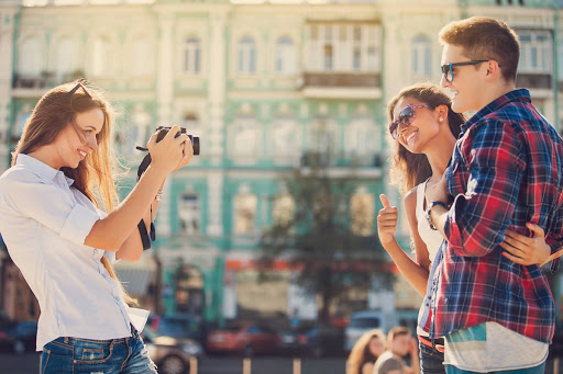 Renda Extra e Intercâmbio: Oportunidades para Host Families no Brasil