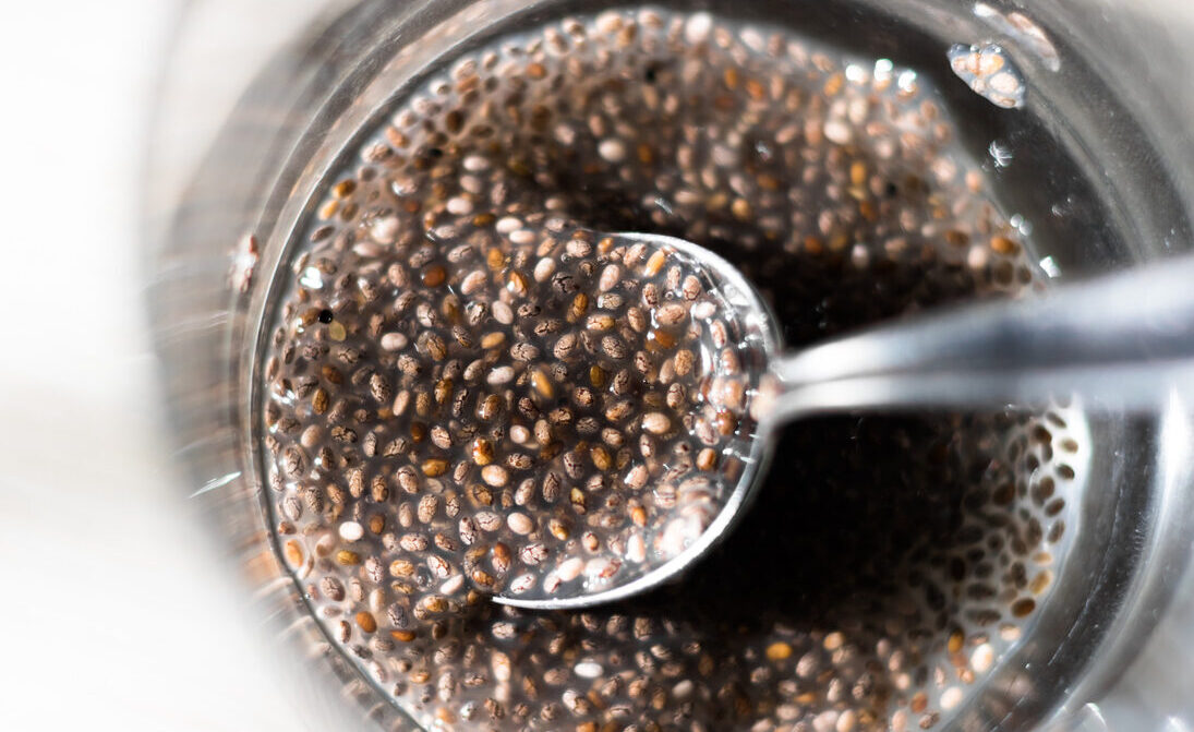 benefícios da chia e aveia para viajantes solo