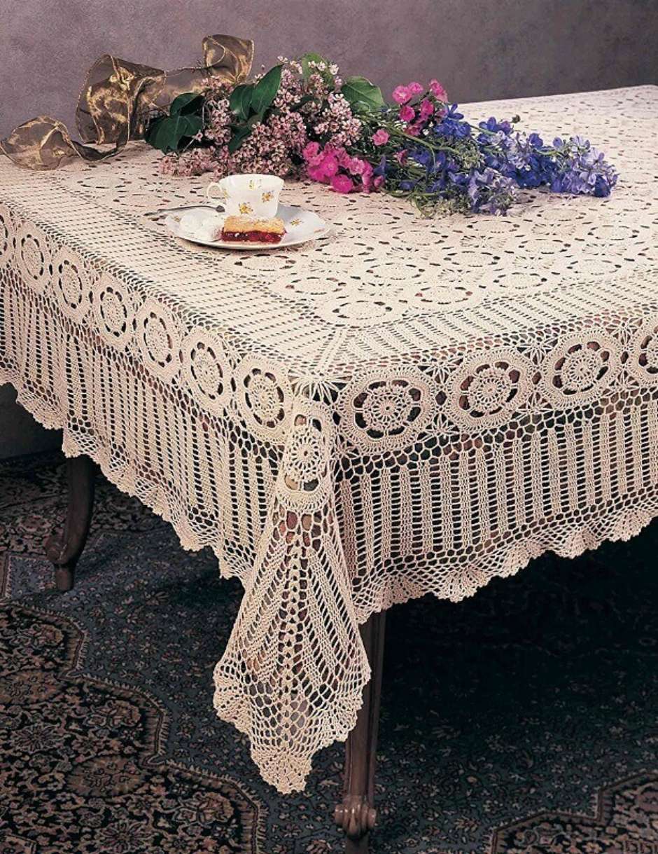 bico de croche para toalha de mesa quadrada com grafico