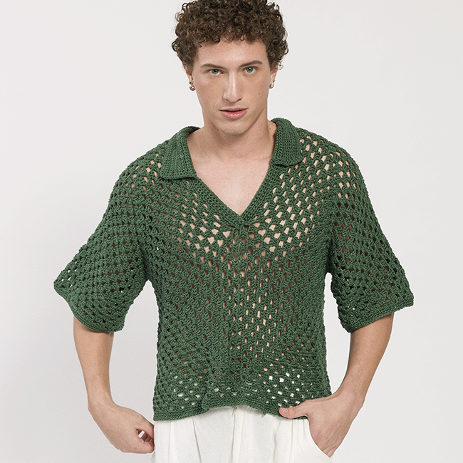 como usar blusa de crochê masculina