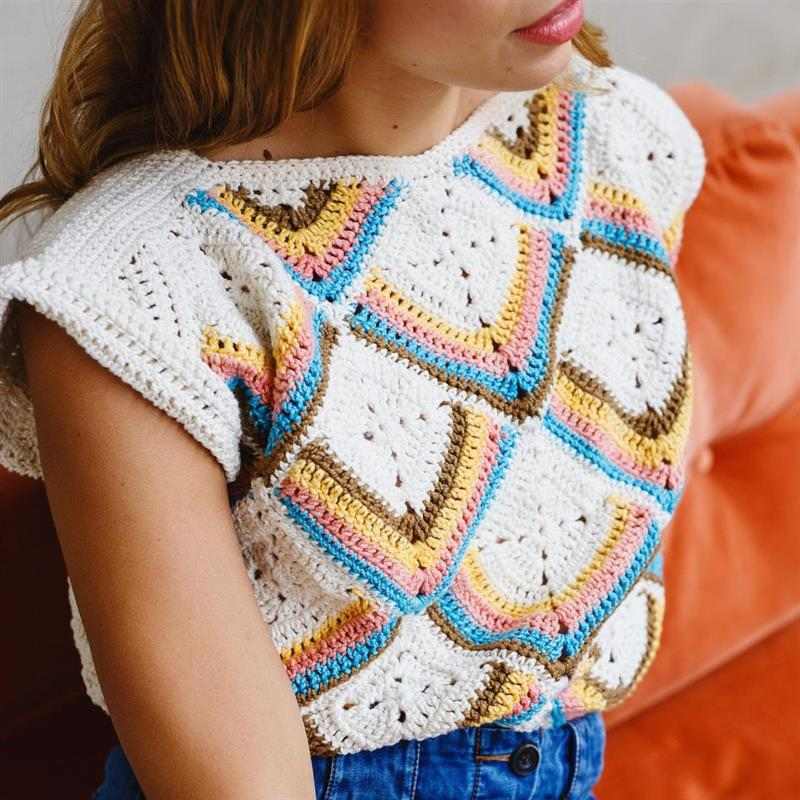 Como Usar Franjas em Blusas de Crochê: Dicas de Estilo Boho Chic