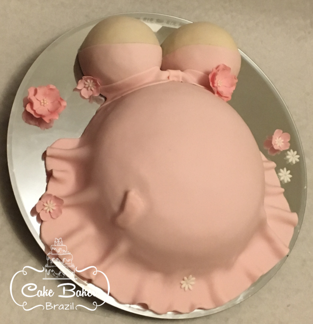 bolo de cha de bebe em forma de barriga